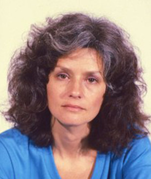 Arlene Raven Profile Picture