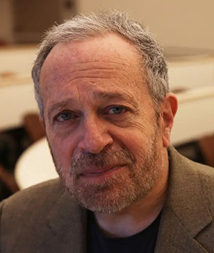 Robert Reich Profile Picture