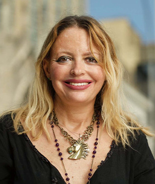 Elizabeth Wurtzel Profile Picture