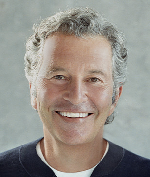 Robert Shaye Profile Picture