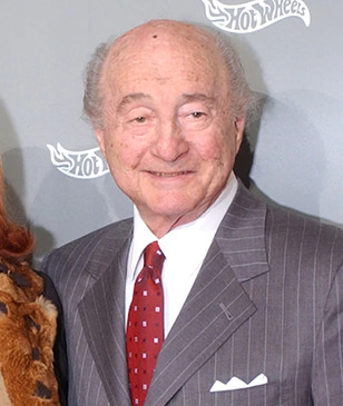 Elliot Handler Profile Picture