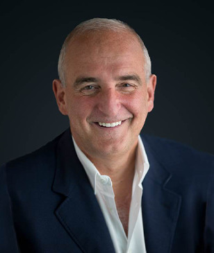 Roger Cohen Profile Picture